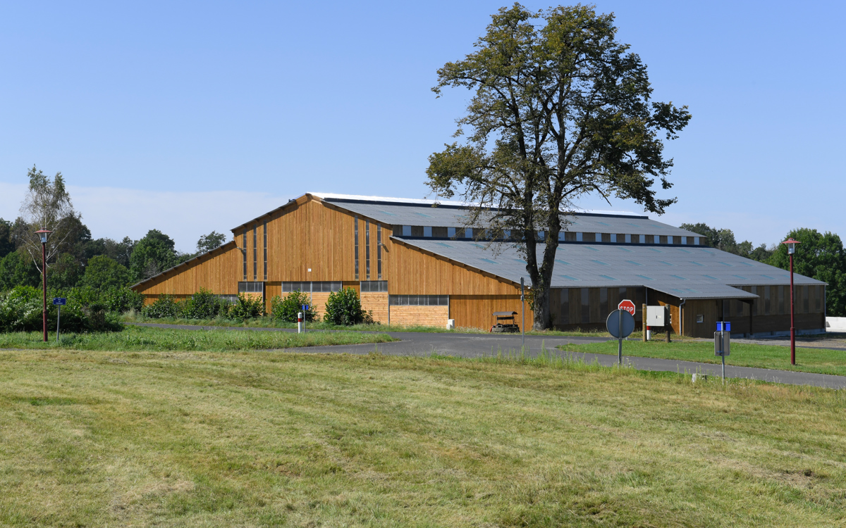 Comment les toitures agricoles peuvent optimiser le bien-être des animaux